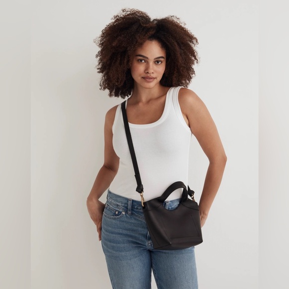 Madewell The Mini Sydney Cutout Tote in Leather - Picture 3 of 8